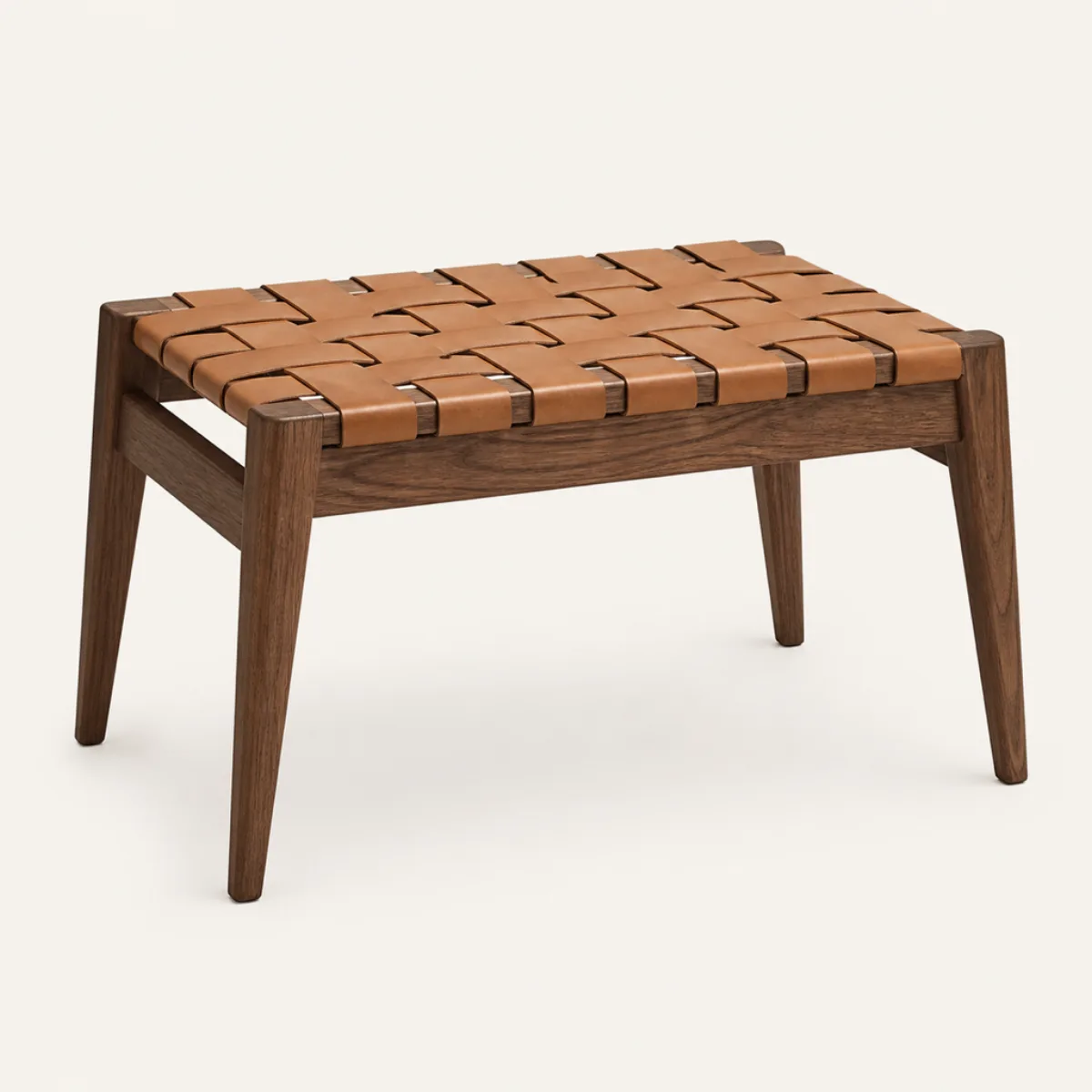 Luggage bench, the real-world character this definition is written to capture